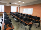 Nuestro laboratorio de cómputo - Colegio México Nuevo Campus Puebla