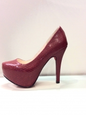 Nuevo Modelo y color no puede faltar en tu closet! disponible en Liz Guerrero  - Liz Guerrero Boutique