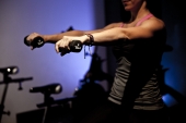 Quema de 400 a 500 calorías por sesión - Vibecycle - Cycling Studio