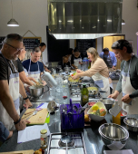 ¿Quieres aprender a preparar deliciosos Quiches que sorprendan a todos en tu mesa? Descubre todos los secretos para hacer estas delicias llenas de sabor y versatilidad.  - Manjar Gourmet