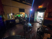 Ven y canta como a ti te gusta en nuestras áreas de Karaoke y pregunta por nuestras promociones. - Café Bar El Juglar