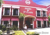 Nuestra experiencia y servicio brinda la mejor atención en cada visita - Restaurante Fonda de Santa Clara