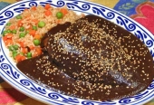 Nuestro exquisito y tradicional Mole Poblano - Restaurante Fonda de Santa Clara