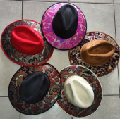  - Sr. Hats