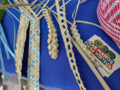  - LAS MANOS DE LA MIXTECA