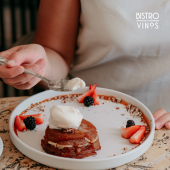  - Bistro y Vinos