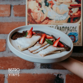  - Bistro y Vinos