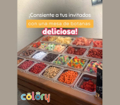 ¡Haz que tus eventos sean aún más deliciosos! Nuestra mesa de snacks es el complemento perfecto para consentir a tus invitados Llena de sabor, color y detalles irresistibles, está disponible como servicio extra en tus celebraciones en Colory - Colory Salón Jardín