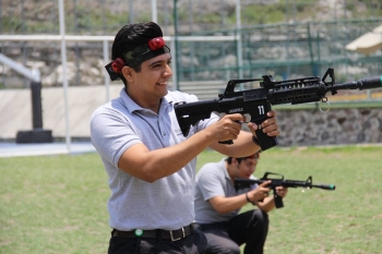 Con amigos siempre es mejor. - Laserfield - Fiestas & Eventos - Puebla