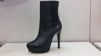 Bota para dama- Liz Guerrero Boutique - Liz Guerrero Boutique - Puebla