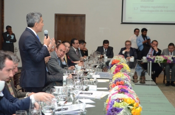 Crecimiento económico, seguridad, transparencia, educación, pobreza y salud.  - Consejo Coordinador ...