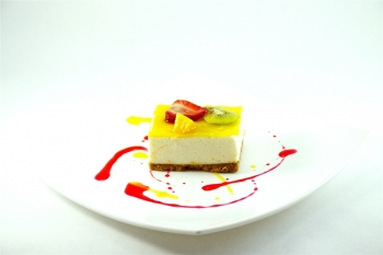 Mousse de queso y frutas exóticas individial - La Postrería - Puebla