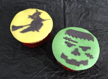 Cupcakes decorados con stencil - Pastelería Annas - Puebla