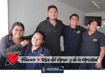 Orgullosamente UMA - Universidad Mesoamericana Puebla Centro - Puebla
