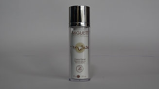 NDICADO PARA TODO BIOTIPO CUTÁNEO.

ACTIVOS Y BENEFICIOS: ORO LIQUIDO DE ARGAN, CERAMIDAS, CoQ10 Y...