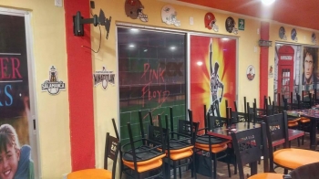 Vinil en bares - Soluciones Transparentes - Agencia de Publicidad - Puebla