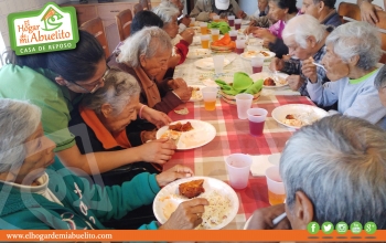 Contamos con un equipo especializado para brindar los mejores cuidados de vida a los adultos mayores...