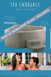 Con 3 asientos terapéuticos Embrace de Fantasy Spas ahorra espacio con su innovadora forma triangula...
