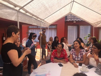 Las maestras y personal del colegio celebraron su día, siempre agradecidos con su entrega y entusias...