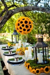 Llena de color el lugar con algunos girasoles. - LK Diseño Floral - Puebla