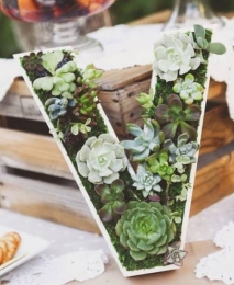 Que tal marcar los nombres de los novios de esta forma. - LK Diseño Floral - Puebla