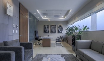 Instalaciones de primera. - Cirujano plástico - Dr. Eduardo Solís Tinoco - Puebla