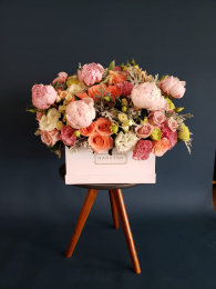 Dale un toque floral a tus eventos - Narciso - Artesanía Floral - Puebla