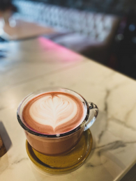 Disfruta de nuestras bebidas exóticas  - Kery Café - Cafetería Floral - Puebla