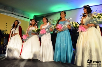 Belleza y simpatía de las Reinas y Princesas de las Fiestas Patrias - Profesionales en Servicios Aud...